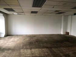 100 Am (D2), Office #361063861